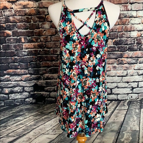 Floral Tunic Tank Top with spaghetti straps - Picture 2 of 5